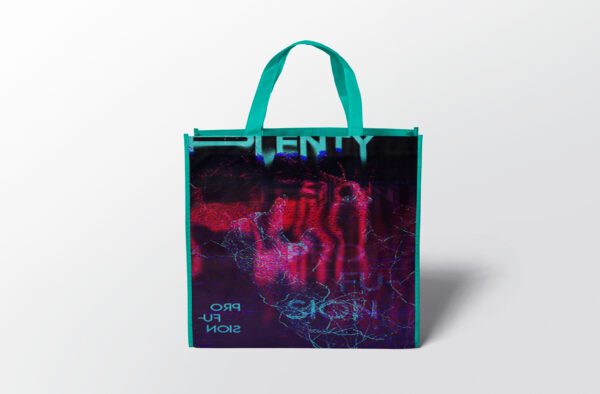 bolso rectangular con estampado temático de la agencia plenti